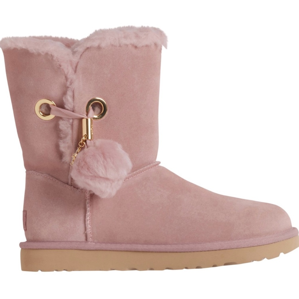 Ugg boots super cute and warm